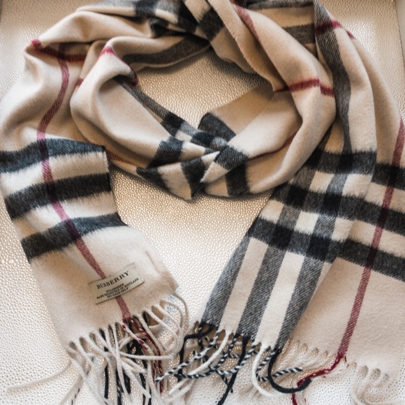 Burberry | Classic Check Cashmere Scarf | Stone - Picture 6 of 7